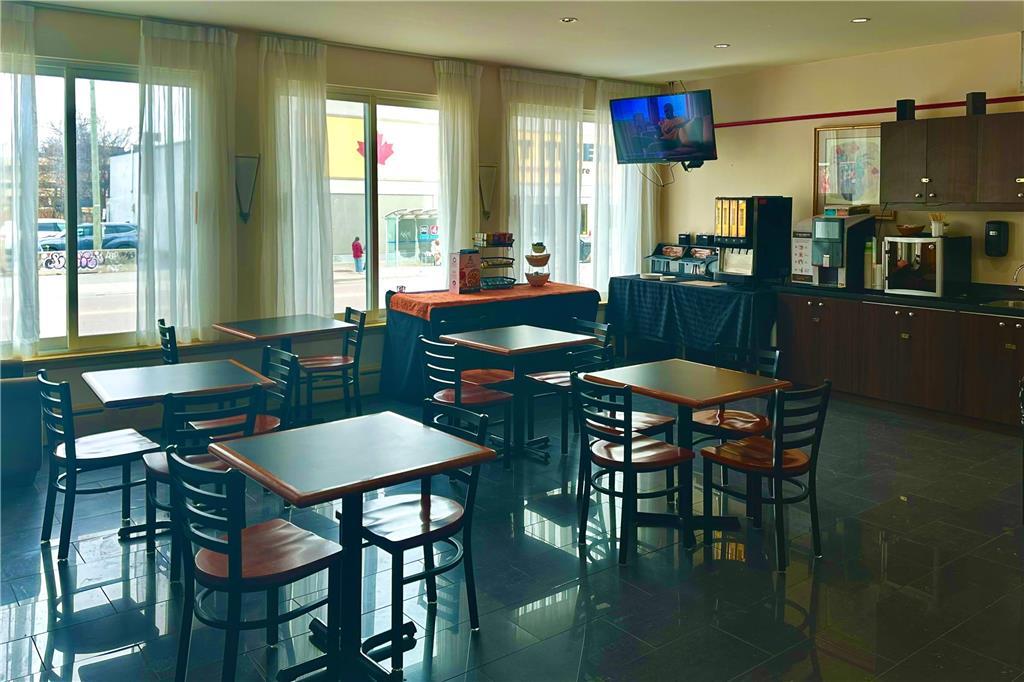 Econo Lodge City Centre Кингстън Ресторант снимка